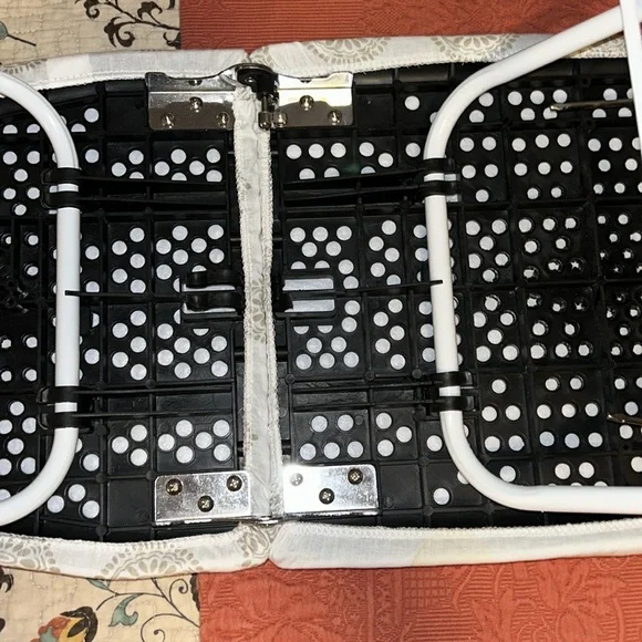 Folding/Table Top Ironing Board - Picture 10 of 13